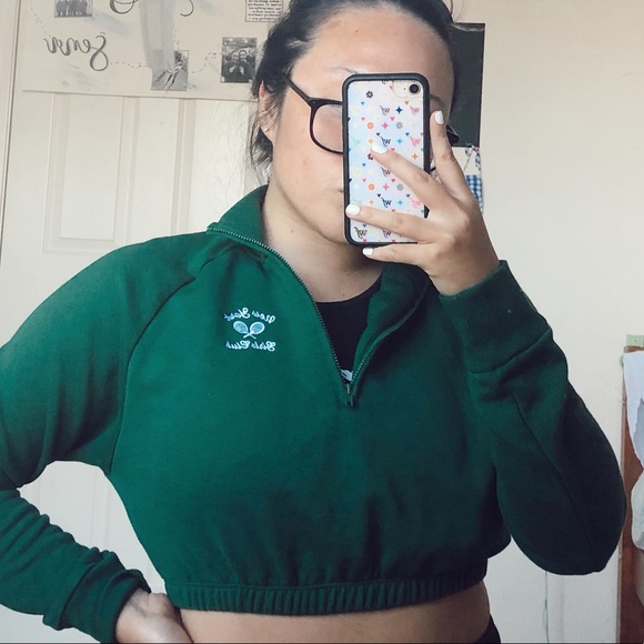 OUTFIT!! - Picture 3 of 3